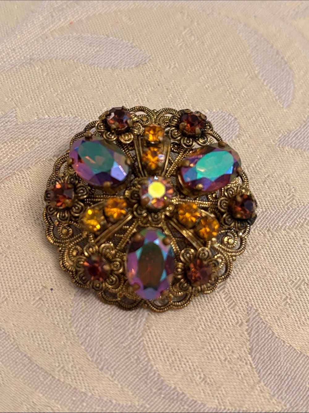 ⬛️Vintage Brass Filigree Domed Brooch Amber Topez Aurora Borealis (AB) 1 1/2”